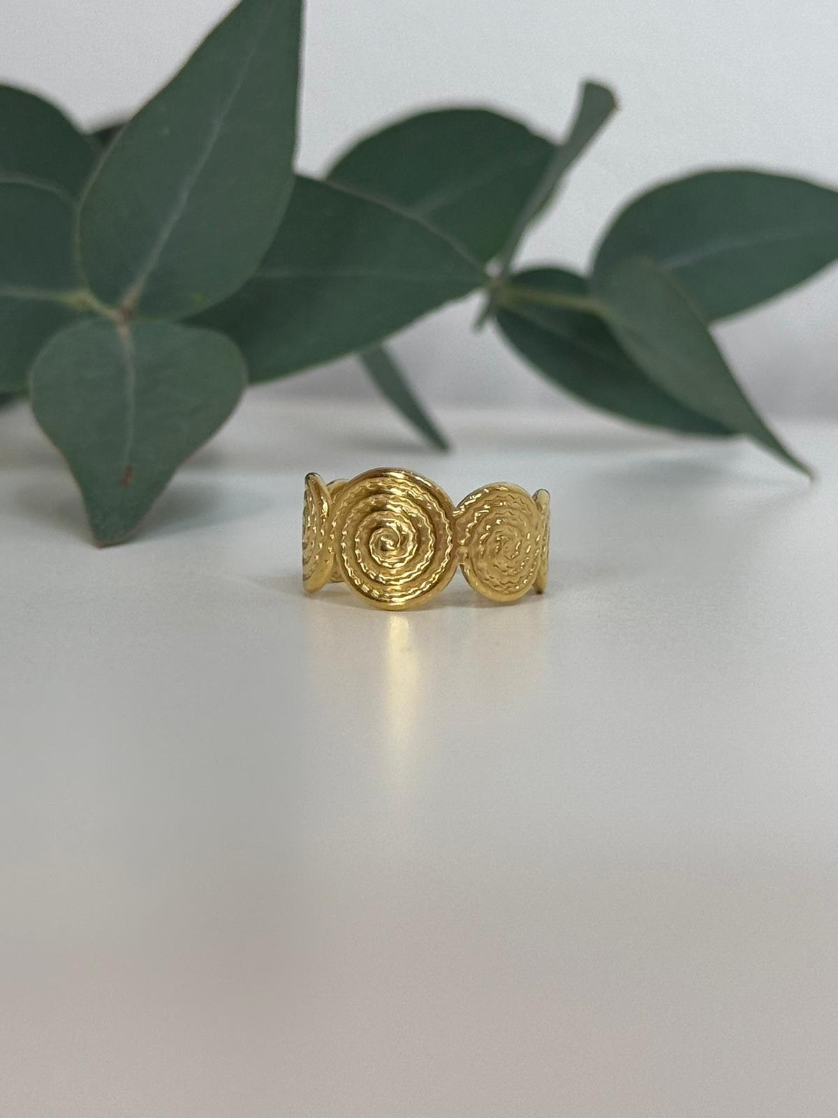 Bague rond doré